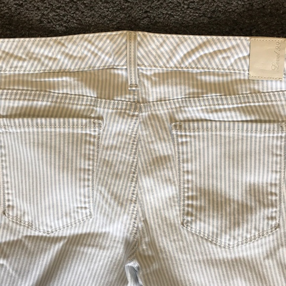 NWOT Level 99 Liza Skinny Size 28 Jeans - Picture 3 of 3